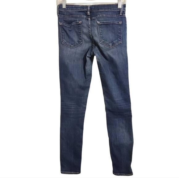 FRAME Denim | Le Skinny de Jeanne Skinny Jeans in Queensway Wash (Size 28) - Picture 15 of 16
